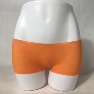 Einweg-Herren unterwäsche für Spa oder Salon Schwarze Nylon-Slips für ultimativen Komfort und Komfort - Product Image 1