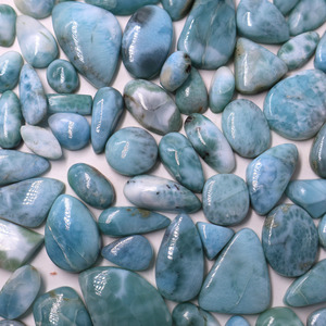 Piedra preciosa cabujón de larimar fabricada en India, cristal azul natural, piedra suelta para la fabricación de joyería artesanal, disponible para la venta. - Product Image 5