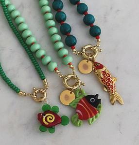 Ciondoli di pesce in resina eleganti gioielli estivi collana di perline colorate fatte a mano in pietra naturale collana girocollo con perline - Product Image 4