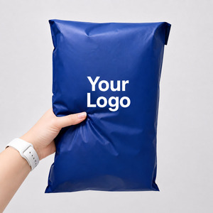 Enveloppe en plastique personnalisée avec logo, vert mat, mignonne, écologique, pour expédition et emballage postal, vente en gros - Product Image 6