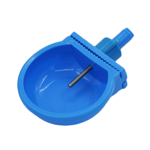 Cuenco bebedero automático, accesorio de jaula de conejo azul, larga duración de servicio, de plástico, nuevo, de fábrica - Product Image 1