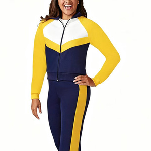 Tenues d'échauffement personnalisées pour adolescentes, imprimées de strass, vêtements de sport brillants pour équipes scolaires, vestes de cheerleading par sublimation - Product Image 1