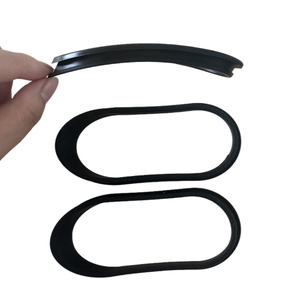 Anneau décoratif <span class=keywords><strong>de</strong></span> <span class=keywords><strong>tige</strong></span> <span class=keywords><strong>de</strong></span> <span class=keywords><strong>selle</strong></span> en silicone blanc/noir 107*62*10 pour équipement <span class=keywords><strong>de</strong></span> fitness marque Jinmaikang - Product Image 1