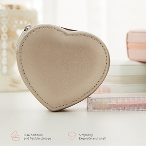 Custom Logo Heart Shape PU Leather Jewelry Paper Boxes Jewelry Cardboard Box Bracelet Zipper <b>Storage</b> Box - Product Image 5