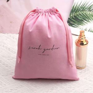 ถุงผ้าฝ้ายมัสลินปักโลโก้ตามสั่ง พร้อมเชือกผูก สำหรับใส่ของขวัญ - Product Image 3
