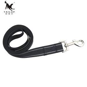 Para venta al por mayor de fábrica, correa de perro de poliéster a rayas clásica con Material reflectante resaltado, logotipo personalizable de 2,5 cm X 199cm - Product Image 5