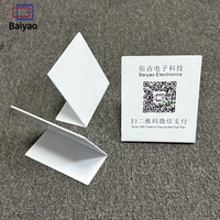 Plaque d'affichage personnalisée en acrylique en forme de L avec code QR, support de menu publicitaire imprimé en PVC pliable pour paiement