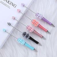 Stylo Bille Métallique Multicolore 1,0 mm avec Perles Florales DIY Esthétiques et Élégantes, en Bambou et Plastique – Indispensable pour la Rentrée Scolaire