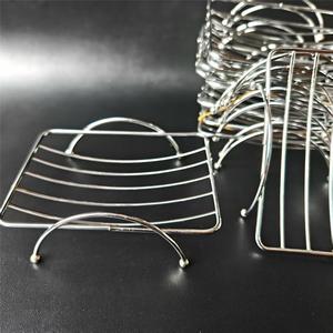 Support à Savon Rectangulaire en Acier Inoxydable, Conception Étanche, Fixation Murale à Ventouse, Trou de Drainage, Rangement Moderne Personnalisé pour Salle de Bain - Product Image 2