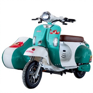 Motocicleta Eléctrica Retro con Sidecar, Vehículo Turístico, Scooter Vintage de Dos Ruedas para Uso en Zonas Turísticas - Product Image 1
