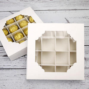 35 Năm Nhà Sản Xuất Tùy Chỉnh Cupcake Sô Cô La Cookie <span class=keywords><strong>Macaron</strong></span> Giấy Bao Bì Hộp Macaroons Món Tráng Miệng Hộp Quà Tặng Với Chia - Product Image 6