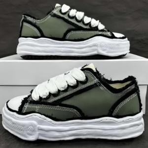 High Quality Men's Maison MIHARA YASUHIRO Streetwear Casual Sneakers Fashion Non-Slip Skate <b>Shoes</b> - Product Image 3