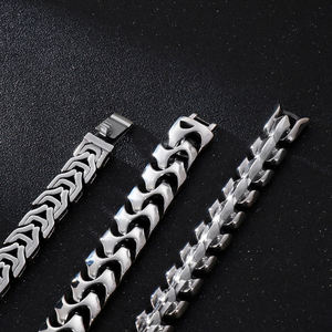 Bracelet Viking <span class=keywords><strong>Nordique</strong></span> en Acier Inoxydable, Chaîne Os de Dragon, Style Punk, Cadeau pour Homme - Product Image 4