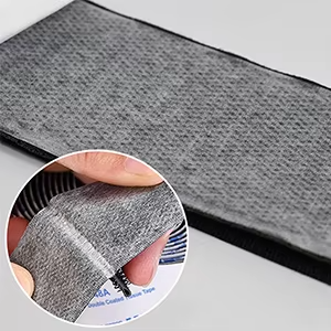 Rouleau de crochets adhésifs résistants en promotion avec film transparent découpé sur mesure pour une utilisation variée - Product Image 4