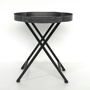<span class=keywords><strong>Plateau</strong></span> de rangement rond de luxe en métal noir galvanisé avec <span class=keywords><strong>plateau</strong></span> en plastique amovible, design fonctionnel pour le service et le rangement - Product Image 2