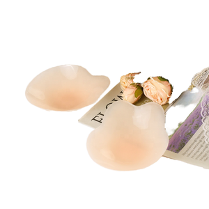 <span class=keywords><strong>Copricapezzoli</strong></span> in Silicone Ultra-Sottili Adesivi Sexy Non Rimovibili <span class=keywords><strong>Push</strong></span>-<span class=keywords><strong>Up</strong></span> Design a Orecchie di Coniglio Invisibili Lavabili a Mano - Product Image 1