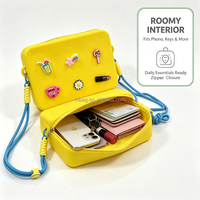 Pochette de rangement familiale d'extérieur en silicone, mini sac à bandoulière léger pour enfants et étudiants, idéal pour les essentiels des enfants