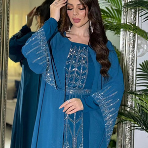 Ropa islámica de retazos tributo de gasa con dos túnicas falsas de diamantes calientes musulmanas de la venta al por mayor - Product Image 1