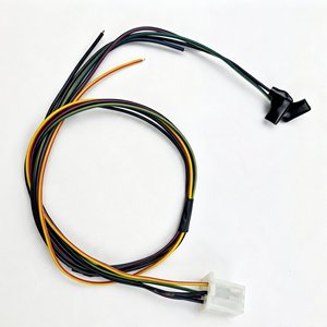Faisceau de câblage multi-connecteurs à extrémités ouvertes avec fils pré-dénudés et connecteurs à sertir, câble pour électronique et réparations automobiles - Product Image 1