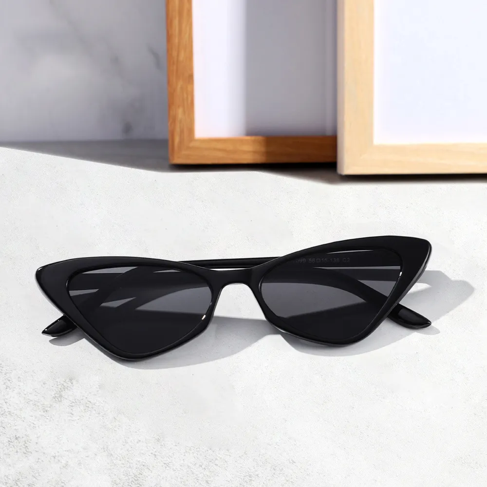 2024 New Hot Sale Fashion Trend Hip-Hop Style Color Small Frame Cat Eye Sunglasses For Men And Women