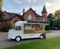 Unité de Food Truck Crème Direct Usine avec Station de Lait Frais de Ferme, Étagère à Panini au Fromage Grillé pour Ferme Laitière