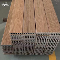 Coextrudiertes Hohlkammer-WPC-Terrassendielen mit 3D-Holzmaserung, wasserdicht, UV-beständig, rutschfest, Holz-Kunststoff-Verbundbodenbelag für Pools