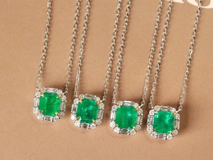 สร้อยคอทองคำแท้ 18K ประดับมรกตสีเขียวสดใส 1 กะรัต รุ่น Xinfly Au750 Zambia Vivid Green ดีไซน์หรูหรา น้ำหนัก 0.17 กรัม - Product Image 5