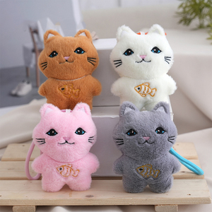 Al por mayor: Llavero de peluche de gato <span class=keywords><strong>mini</strong></span> lindo con forma de pez, colgante para bolso, muñeco de gatito esponjoso, accesorio colgante para mochila - Product Image 1