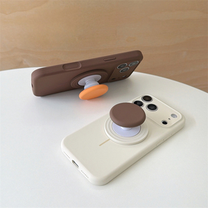 เคสซิลิโคนเหลวป้องกันเลนส์สำหรับ iPhone 16 17 Pro Max 15 14 รองรับการชาร์จไร้สาย พร้อมขาตั้งแม่เหล็กพับได้ - Product Image 3