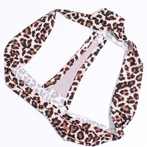 Heißer Verkauf Sexy Leopardenmuster Unterwäsche Damen Mittlere Taille Nahtlos Ultradünn Komfort G-String Unterhose <span class=keywords><strong>Tanga</strong></span> - Product Image 6