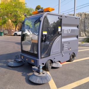 Nouveau produit 2026, balayeuse multifonctionnelle pour rue, route, avenue, grand trottoir, machine de nettoyage, nettoyeur de <span class=keywords><strong>sol</strong></span>, camion balayeuse - Product Image 1