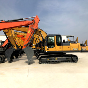 Excavadora de cadenas ecológica y económica de 21.5 toneladas XE215C con cabina cómoda para operaciones mineras - Product Image 2