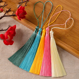 Frange à pampilles en polyester de 12 cm, faite à la main, pour porte-clés DIY, décoration de vêtements et pendentif sachet - Product Image 1