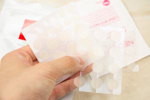 Parche orgánico para granos, absorbe líquido y Reduce la inflamación, manchas, acné, forma de estrella - Product Image 6