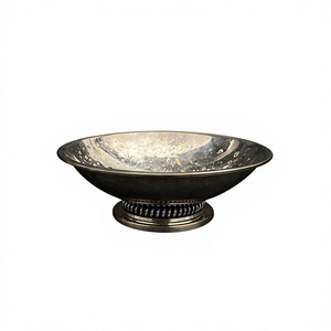 Frutero de Metal Estilo Vintage con Base de Pedestal, Centro de Mesa Decorativo para el Hogar, Eventos, Fiestas, Vajilla Hecha a Mano - Product Image 1