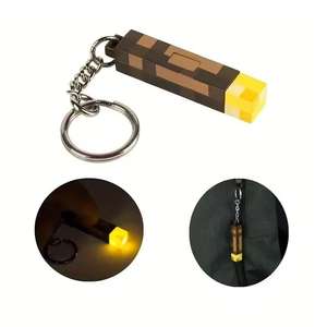 Llavero con Luz LED <span class=keywords><strong>Pixel</strong></span> Torch de Personaje de Videojuego, Novedoso Llavero 3D con Forma de Antorcha, Ideal para Regalos Promocionales - Product Image 6
