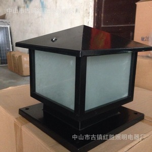 ไฟเสาอลูมิเนียมอัลลอยด์สีดำ หลอด LED E27 แบบกึ่งฝัง สำหรับใช้ภายนอกอาคาร - Product Image 3
