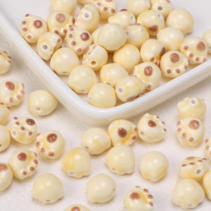 Perles de patte de chat 3D Porte-clés mignon Entretoise en céramique colorée Perles en vrac Collier à faire soi-même Bracelet Boucle d'oreille Bijoux Accessoires - Product Image 1