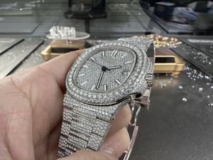 Montre de luxe personnalisée Super qualité VVS diamant PP étanche 41mm ETA 324 mouvement lumineux VVS plein diamant glace moissanite montre - Product Image 5