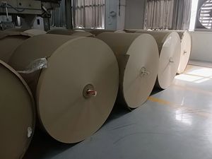 Rouleau de papier kraft laminé personnalisé avec logo, papier spécial enduit de qualité alimentaire pour tasses à café, thé, gâteaux et bonbons – Matière première - Product Image 3