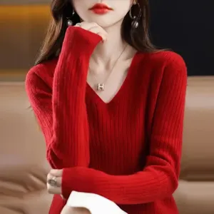 Autumn and winter new long-sleeved bottoming knit sweater top lace V-neck knit pullover sweater women