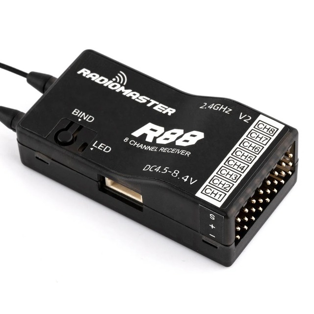 RadioMaster R88 V2 8CH PWM SBUS 2.4GHz Frsky D16 SFHSS RC Receiver 1km Range for FPV Drone Airplane