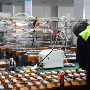 नया आगमन टॉप सेलिंग मिनी डिजिटल ग्रैंड पियानो फैक्टरी 88 कुंजी भारित लकड़ी का सीधा डिजिटल पियानो - Product Image 5