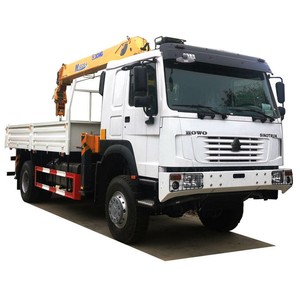 รถบรรทุกติดเครนไฮดรอลิก HOWO 4x4 8 ตัน พร้อมบูมยืดไสลด์ได้ - Product Image 5