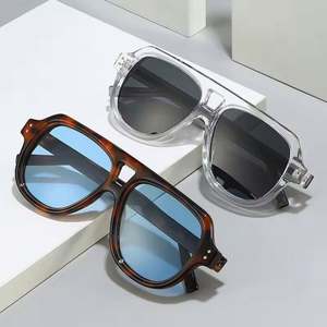 Lunettes de soleil polarisées rétro 2025 pour femmes et hommes, style pilote, protection UV400, rivets, double pont, forme carrée - Product Image 2