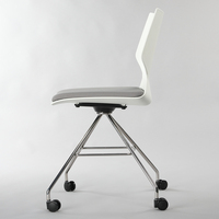 Chaise de bureau pivotante ergonomique scandinave de style exécutif avec revêtement, conforme à la norme ANSI/BIFMA