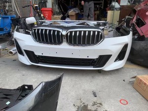 Adecuado para <span class=keywords><strong>BMW</strong></span> 6 Series G32 LCI parachoques delantero faros luces de freno pared lateral tanque de agua condensador rejilla delantera - Product Image 4