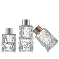 Bouteille en verre écologique personnalisée avec gravure de marque privée pour diffuseur de parfum à bâtonnets d'aromathérapie avec bouchon