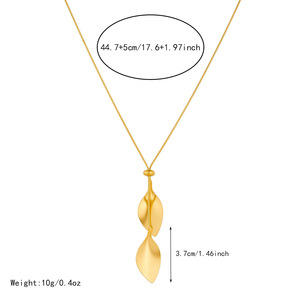 Leaf Pendant Necklace Gold Snake Chain Daily Wear Elegant Design Fine Jewelry - Product Image 4