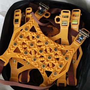 Chaînes à <span class=keywords><strong>neige</strong></span> imperméables universelles de <span class=keywords><strong>prix</strong></span> usine pour la voiture - Product Image 3